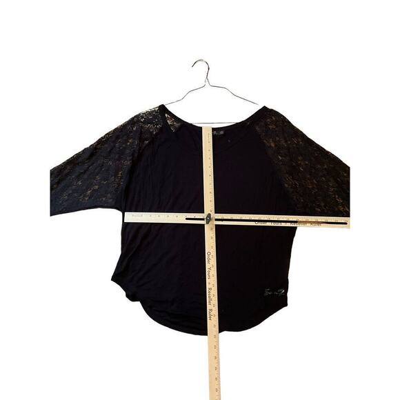 Seven 7 jeans Blouse Top Women's Size S Black Lace Floral Long Sleeve Crew Neck - Picture 4 of 4